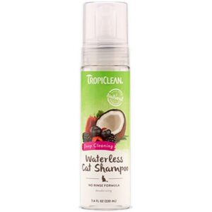 Tropiclean Berry Coconut Waterless Cat Shampoo 7.4 oz