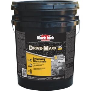 Black Jack Drive Maxx 200 Driveway Filler & Sealer 4.75 gal