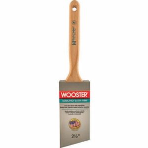 Wooster Ultra Pro Extra Firm Angle Paint Brush 1.5 inch