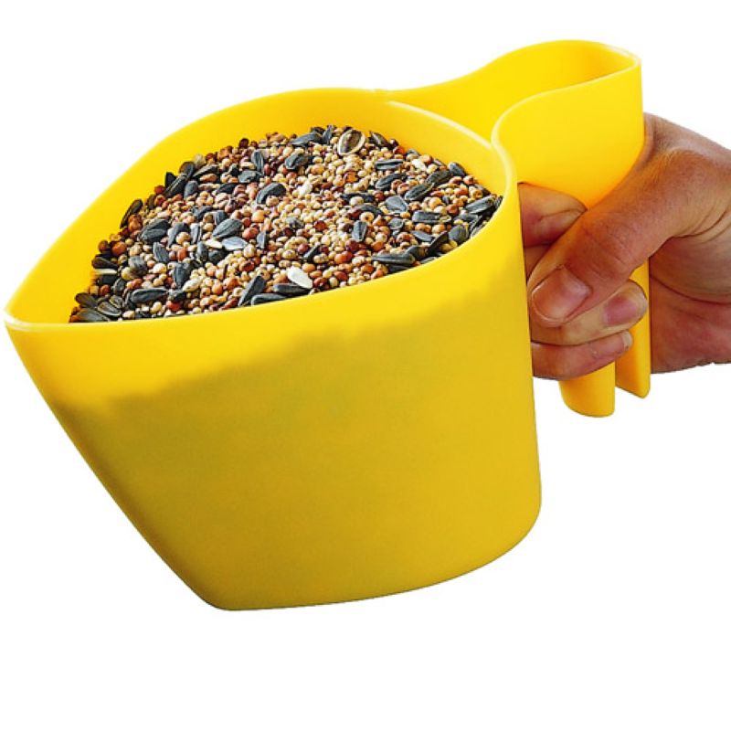 Perky Pet Scoop’n Fill Plastic Bird Seed Scoop 4 cup