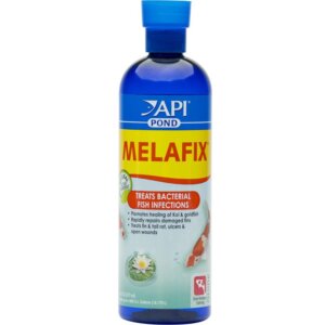 API Pond Melafix Anti-Bacterial Pond Fish Remedy 16 oz