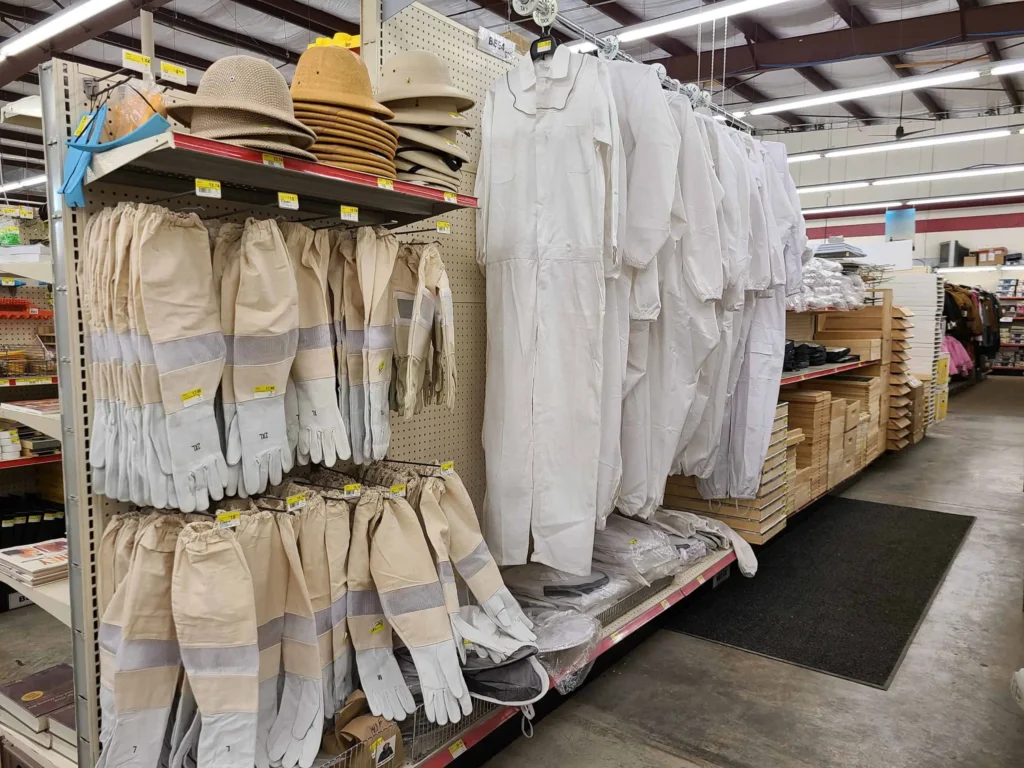 Beekeeper Suits Gloves Hats Nixa Hardware & Seed Co